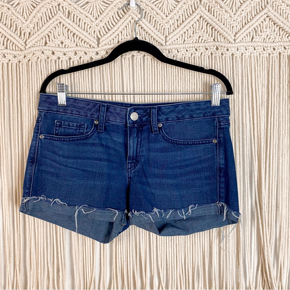 Gap Caicos Cuffed Dark Wash Denim Shorts Size 26 US 2